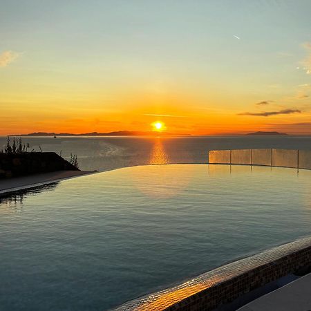 White Rock Suites & Villas Houlakia  Exterior foto